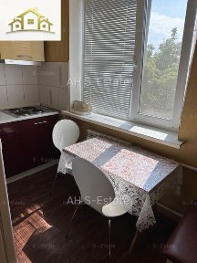 Продам 2к квартиру на Холодной горе 3 этаж из 9, Холодногорская 10
