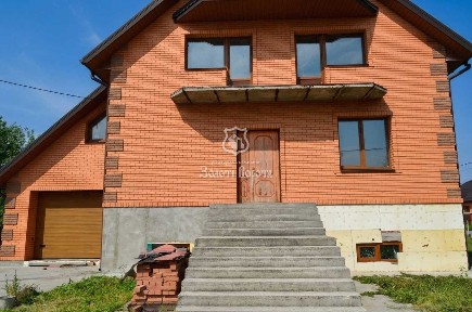 Продаж будинку 450 м², Будівельна, 46