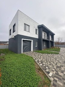 Продаж дуплексу у Віта-Поштова - 145м² з гаражем та всіма комунікація!