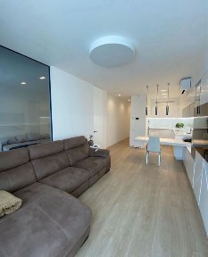 Продажа. Квартира. Центр. ЖК.