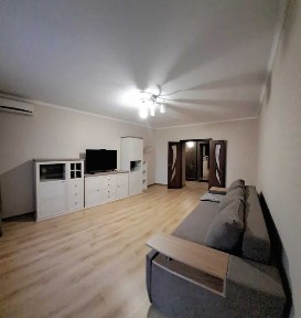 Оренда 3 кім. кв-рі 86м. кв. вул. Алматинська 39а