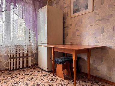 Купите квартиру на Калининском ( Клочко-6), ул. Холодильная, 61