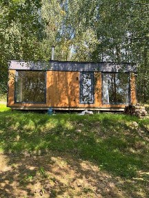 Дачний будинок біля Львова