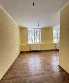 Продам 2.к квартиру, 74 м2,ХТЗ, Олександрівський 122-а