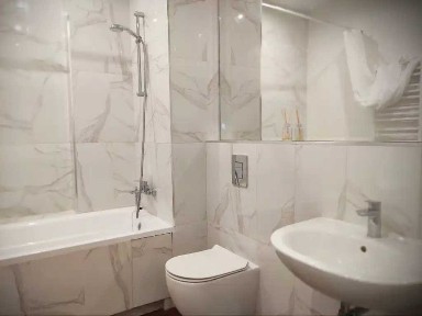 Продам 2к 55.7 м² новострой с ремонтом возле парка парк Чкалова
