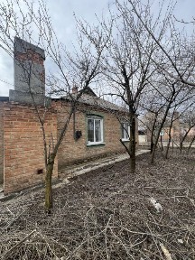 Здається 3 кім окремий Будинок. Опалення газ, окремий двір, вїзд