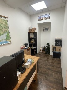ТОП Центр Оренда приміщення Євгена Чикаленка 32б Площа українських Героїв Центр Університет метро