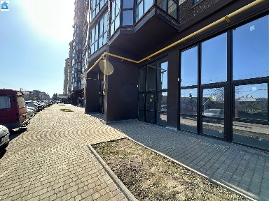 Луцьк, Рівненська, 25