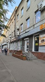 Оренда фасадного приміщення.