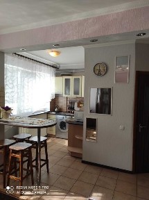 Комфортна квартира в оренду в центрі Канева