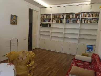 здам квартиру в центрі міста Чехівський правулок 8