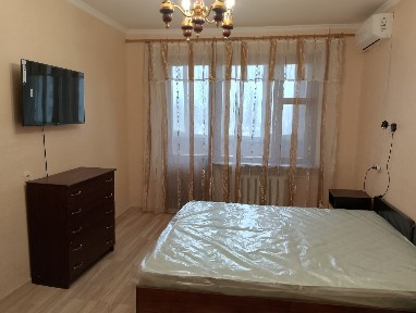 Аренда 1-комнатной квартиры 35 м², Генерала Бочарова ул.