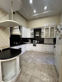 Сдам 3 комнатную 150м2на Ришельевской