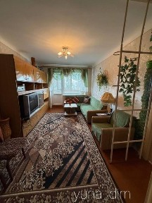 Простора 3 кімнатна квартира|вул. Скарбова|м. Дубно