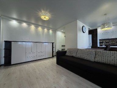 Оренда євротрійки на 40-му р-ні з усією необхідною побутовою технікою