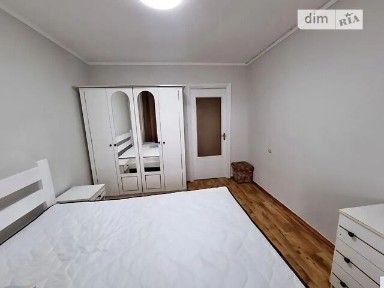 Продаж 3к квартири 68 кв. м на вул. Сосницька 10 • ID 34130069