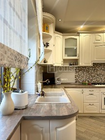 Продається котедж з ремонтом у Рудно (7хв до Львова)