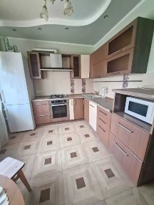 Продам 3-х к/квартиру, мебльована, початок міста, р-н Еко-маркета