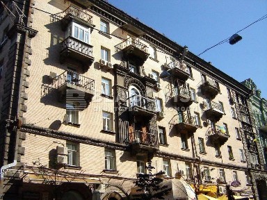 Центр 2-кім Чикаленка Євгена (Пушкінська), 1-3/5 Театральна Хрещатик Золоті Ворота