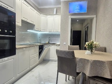 Аренда 2х Ком кв ( Раздельняе комнаты ) 2425Жемчужина Музкомедия