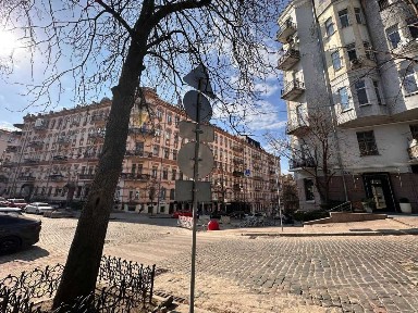 Киев, Ольгинська, 2/1