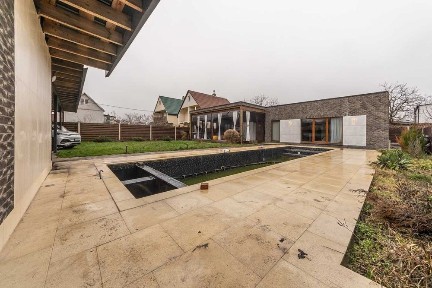 Русанівські сади Будинок 2к 150 кв. м Басейн Тераса 6 соток