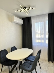 Продається 1 кімнатна квартира пр вул. Білогірська