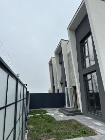 Київська область, Нові Петрівці
