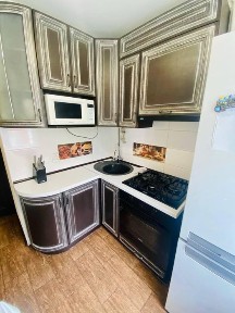 Здам двокімнатну на Козацькій