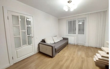 Квартира 3/х кім на Дружбі дворівнева