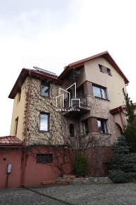 Будинок 250 м² у Рава-Руській | Ремонт, генератор, 5 км до кордону