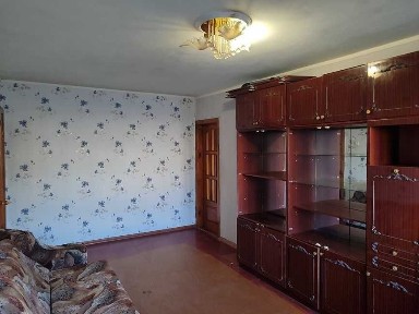 Вільний продаж 2-х кімнатної квартири, район Велмарта Митница, 3\5п