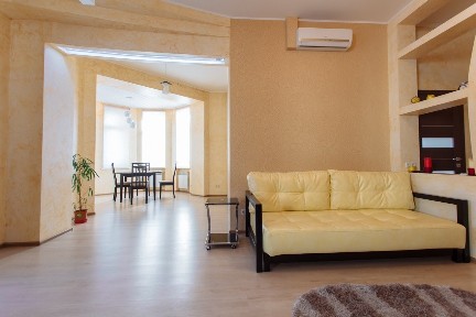 Аренда 2-комнатной квартиры 75 м², Крещатик ул., 23
