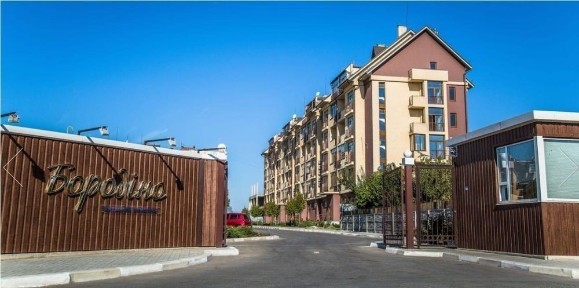 Запоріжжя, Дніпровський, вул. Дніпровські Пороги 15