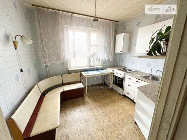 Клавдіївська вулиця, мікрорайон Новобіличі, район Святошинський, Київ, метро Академмістечко, вул. Клавдіївська 23/15 • ID 34159185