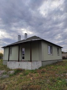 Будинок на березі водойми (Чайківка)