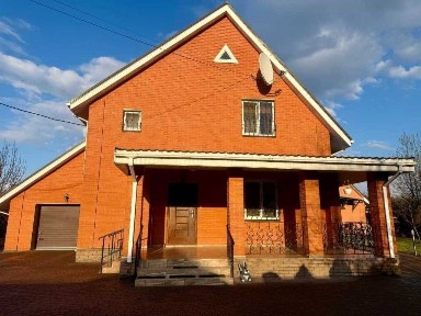 Київська обл., Вишгородський район, с. Старі Петрівці, Леси Украинки