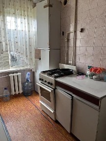 Оренда 3-кімнатної квартири 65 м², Свято-Миколаївська вул.