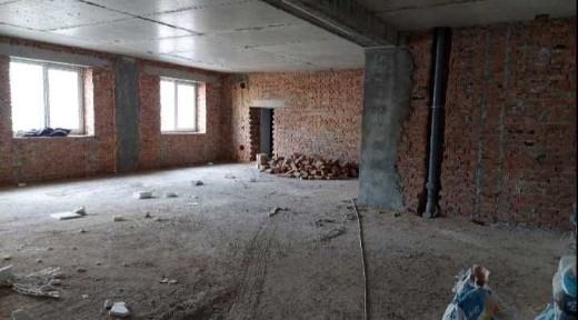 Продаж 3х кімн кварт Чернівці Героїв Майдану, 150 95 м2.