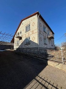 Продається будинок поруч з м. Шептицький