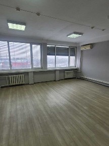 Офіс 39 кв. м. м. Чернігівська 3 хвилини пішки