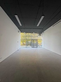 Оренда фасадного приміщення: ЖК <a href='/newbuilding/6741/view/zk-parus-smart'>Парус Smart</a> (вул. Трускавецька, 2б)