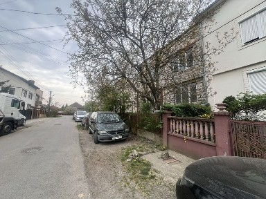 Продаж недобудови з комунікаціями у хорошому р-ні м. Виноградів