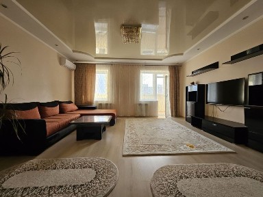 Сдам 3 КВ. Академика Сахарова 24 8 эт.