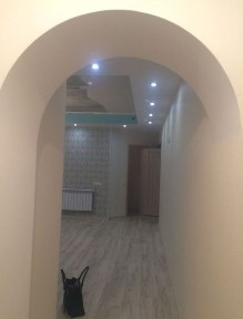 tir-04. Госпрограмы. Продам просторную трехуомнатную квартиру в ЖК <a href='/newbuilding/7809/view/zk-ozerki'>Озерки</a>