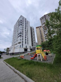 Продаж 1к Бережанська 52м 12/14ц 78000дол 0-цикл зданий ліфт працює