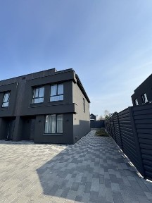 БЕЗ КОМІСІЇ Дуплекс з ремонтом та технікою в Петропавлівській Борщагівці, бульвар Дружби