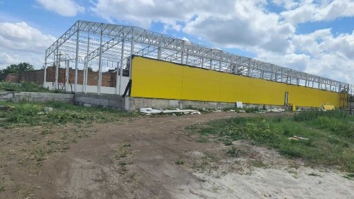 Продаж цікавого обєкта на 1600 м2. Ідеально для інвестицій та під аренду для 
