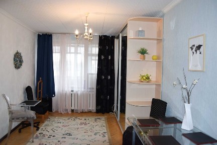 Здам 1 кімн квартиру метро Звіринецька - 600м. Ботанічний сад (Дружби народів) Бастіонний провулок Бульвар Лесі Українки Ремонт техніка Басейн Юність