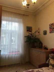 Продаж 3-кімнатної квартири 57 м², Середньофонтанська вул.